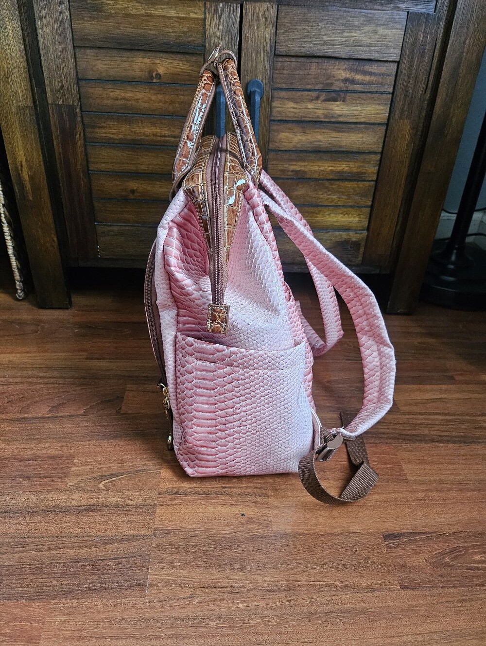 NWT Samantha Brown Ttavel Backpack Pink/Brown - Picture 5 of 10